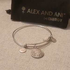 "Daughter" Charm Bracelet Bangle Alex and Ani